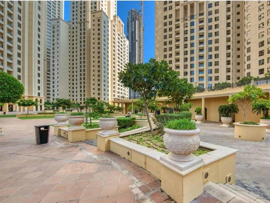 Private Rooms In Coliving Apartments In Jbr Sadaf 8 Dubai Homestay
