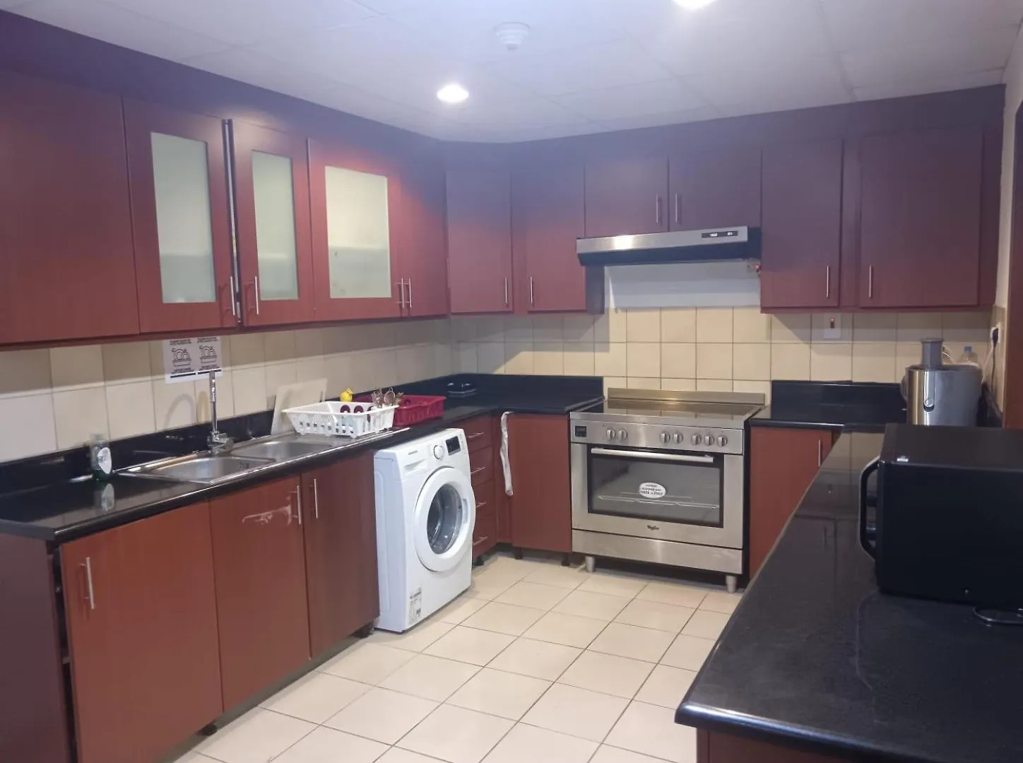 Private Rooms In Coliving Apartments In Jbr Sadaf 8 Dubai 0*,