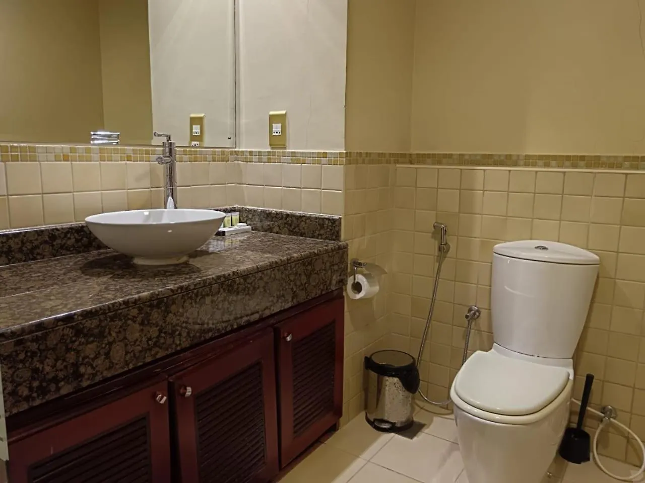 Homestay Private Rooms In Coliving Apartments In Jbr Sadaf 8 Dubai United Arab Emirates